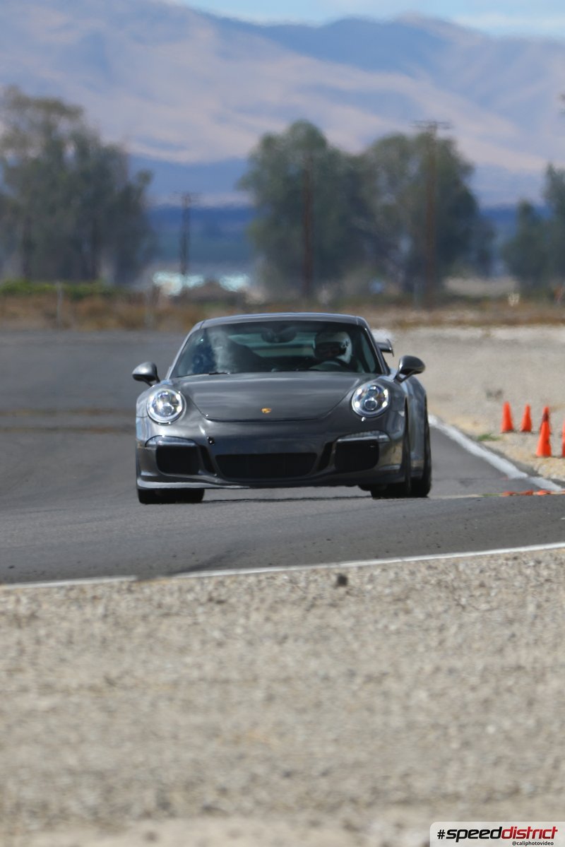 Porsche 911 GT3 gray