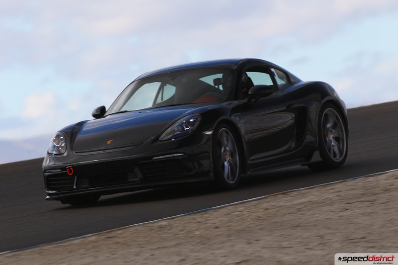 Porsche Cayman GT4