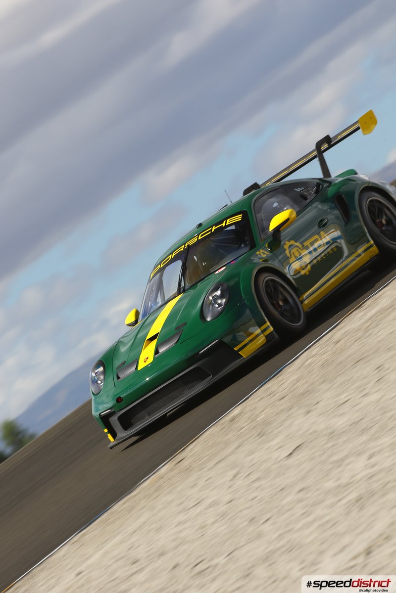 Porsche 911 GT3 Cup green