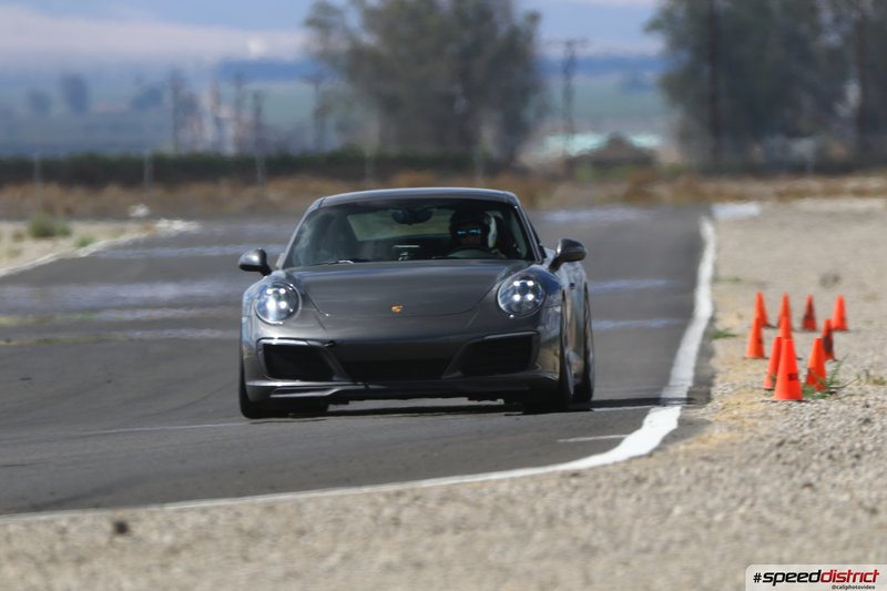 Porsche 911 GT3 gray