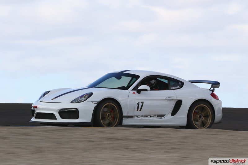 Porsche Cayman GT4