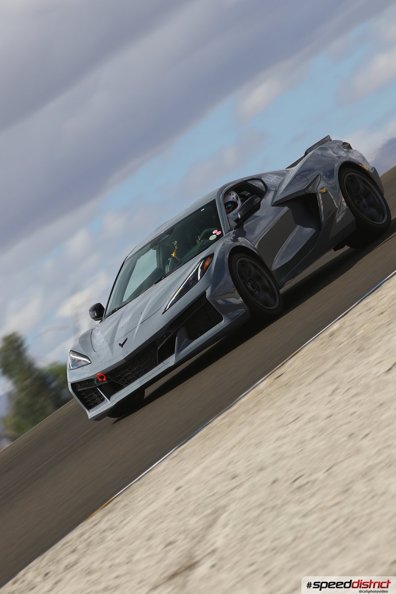 Chevrolet Corvette STI