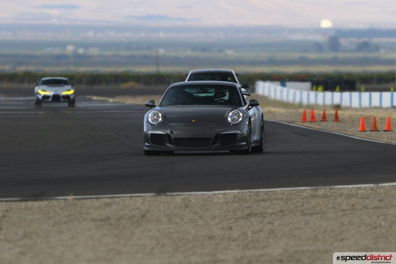 Porsche 911 GT3 gray