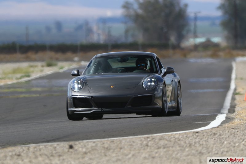 Porsche 911 GT3 gray