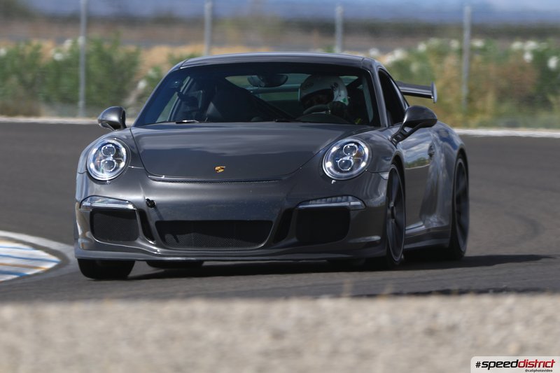 Porsche 911 GT3 gray