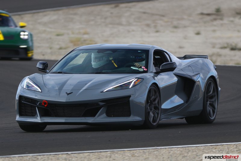 Chevrolet Corvette STI