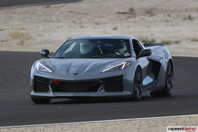 Chevrolet Corvette STI