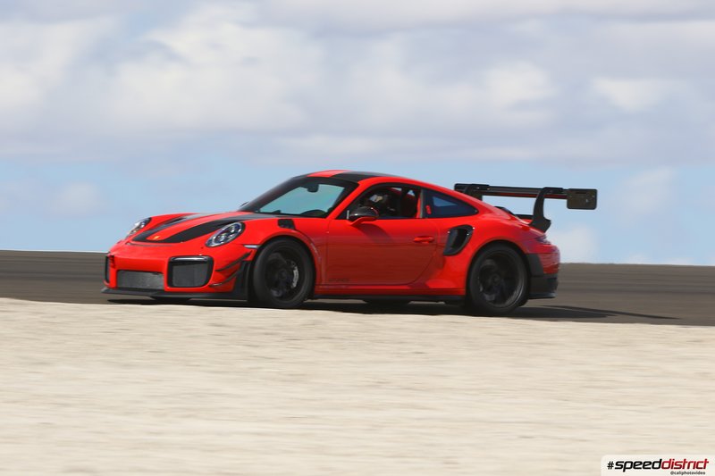 Porsche 911 GT2 RS