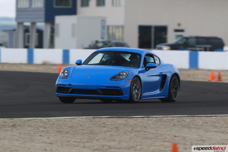 Porsche Cayman GTS