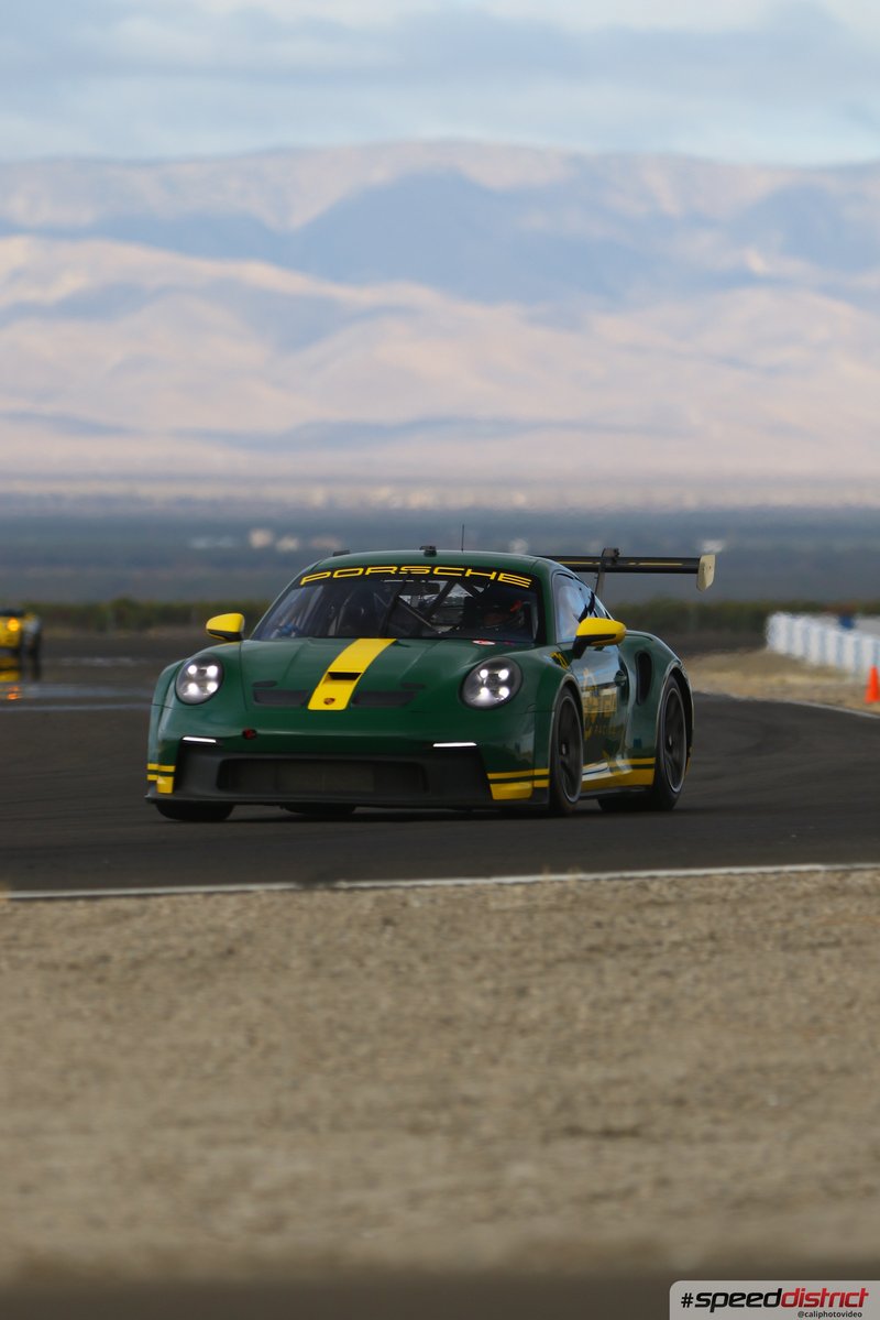 Porsche 911 GT3 Cup green