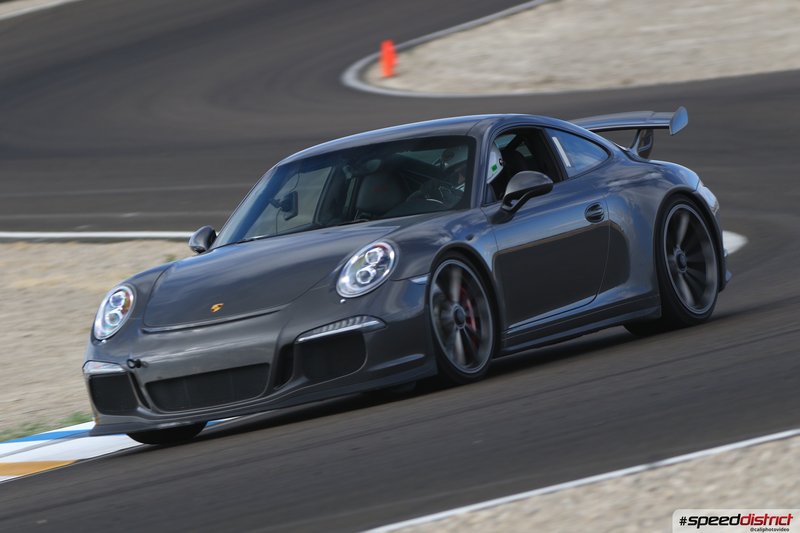 Porsche 911 GT3 gray