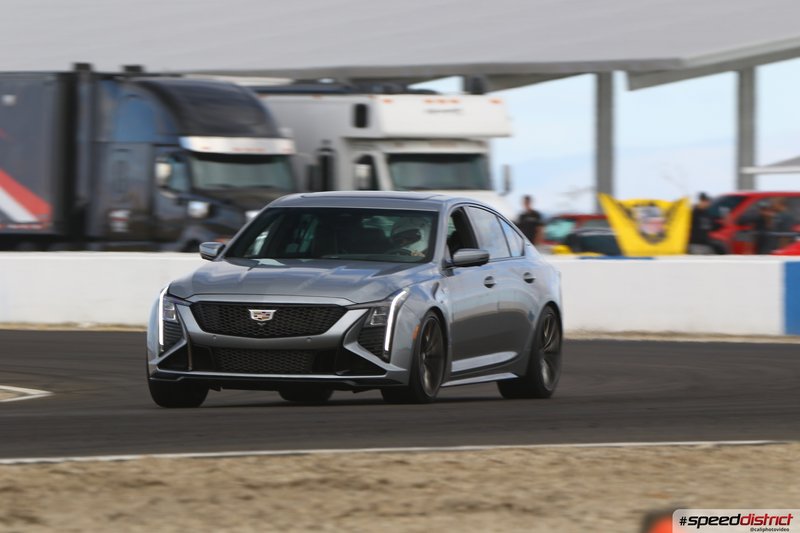 Cadillac CT4-V
