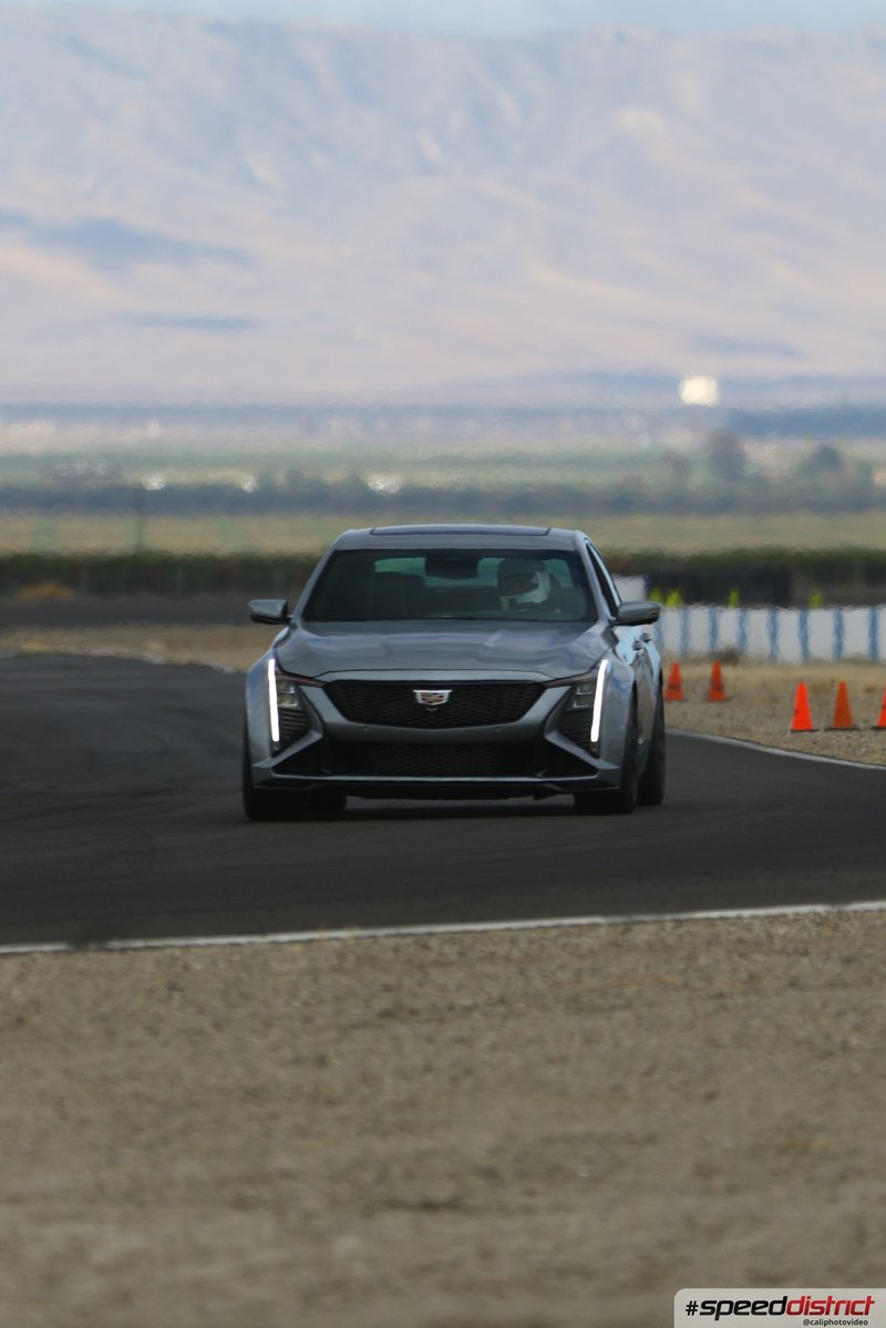 Cadillac CT4-V