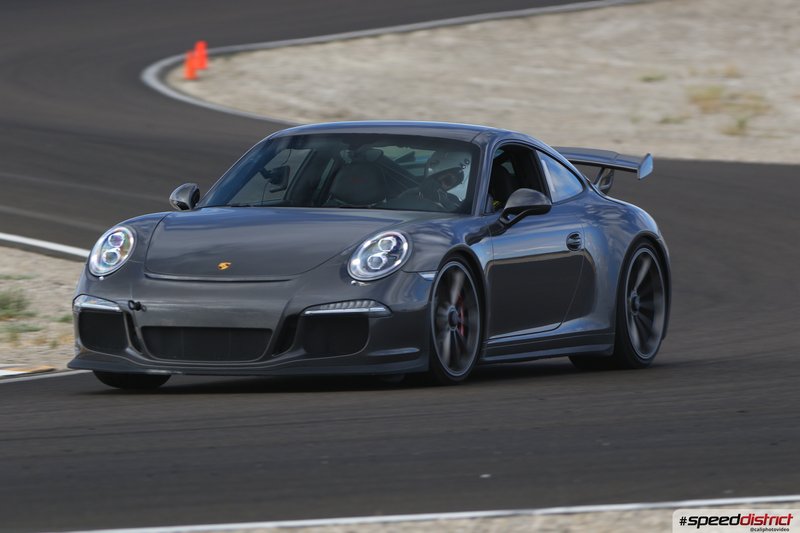 Porsche 911 GT3 gray