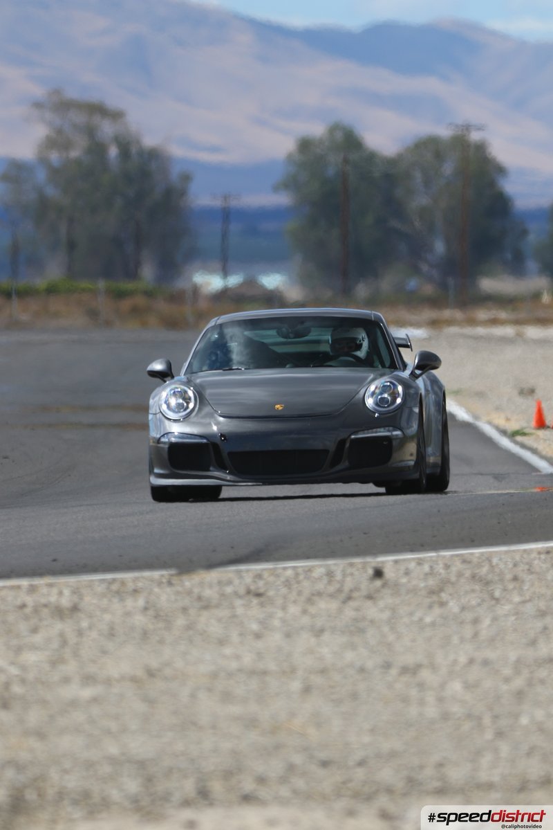 Porsche 911 GT3 gray