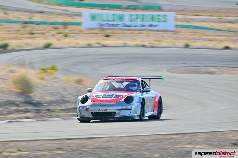 Porsche 911 GT3 Cup white
