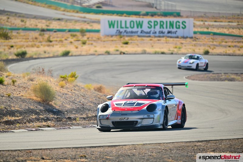 Porsche 911 GT3 Cup white