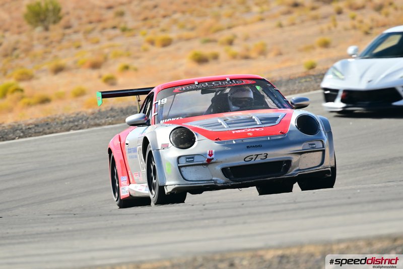 Porsche 911 GT3 Cup white