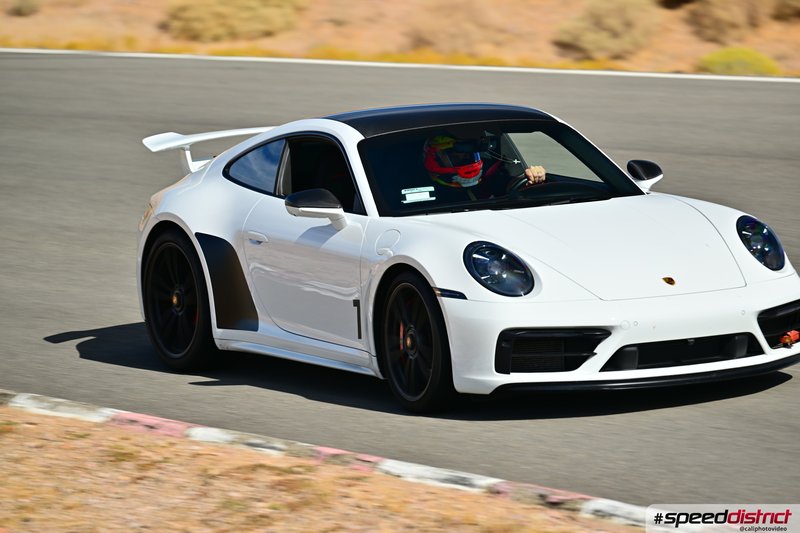 Porsche 911 GT3 RS white