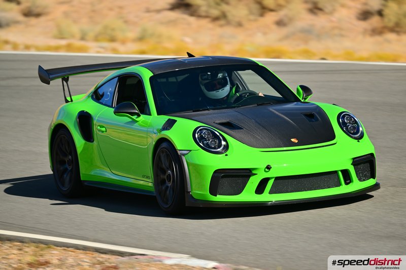 Porsche 911 GT3 RS green