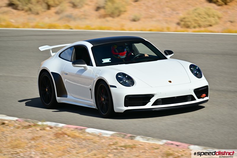 Porsche 911 GT3 RS white