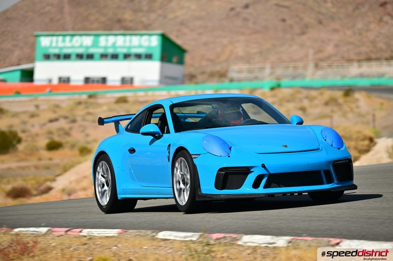 Porsche 911 GT3 RS blue