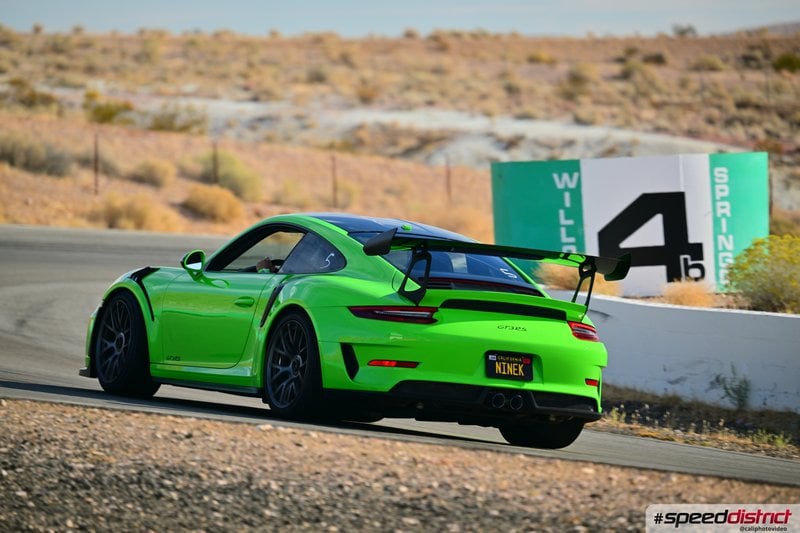 Porsche 911 GT3 RS green