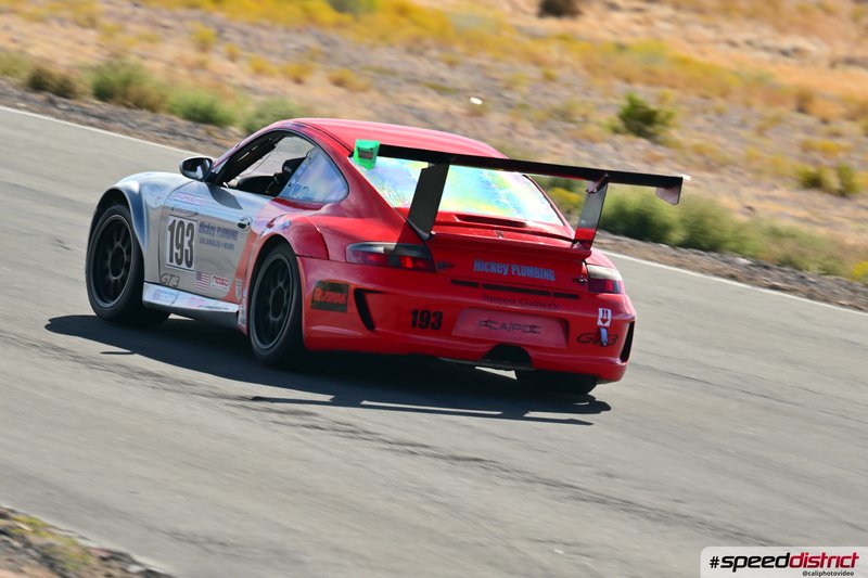 Porsche 911 GT3 Cup red