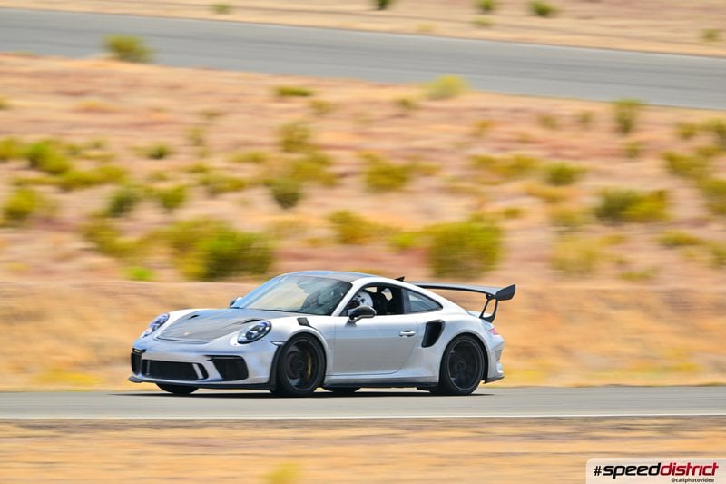 Porsche 911 GT3 RS silver