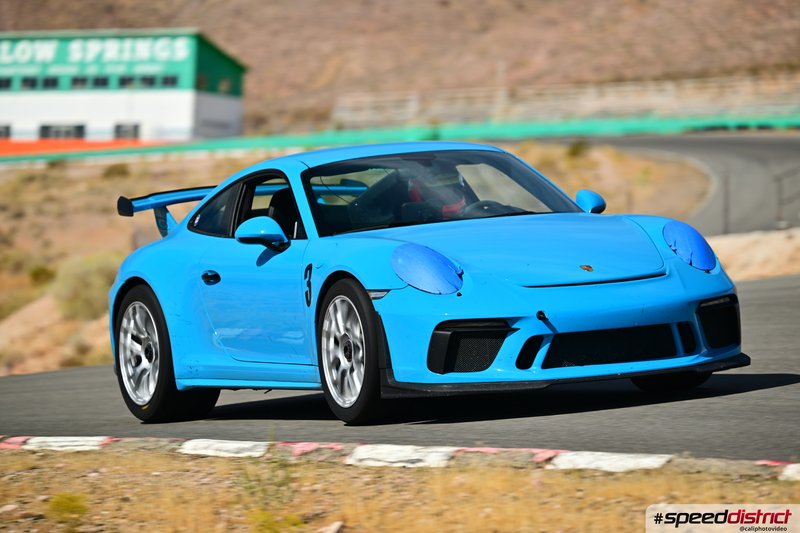 Porsche 911 GT3 RS blue