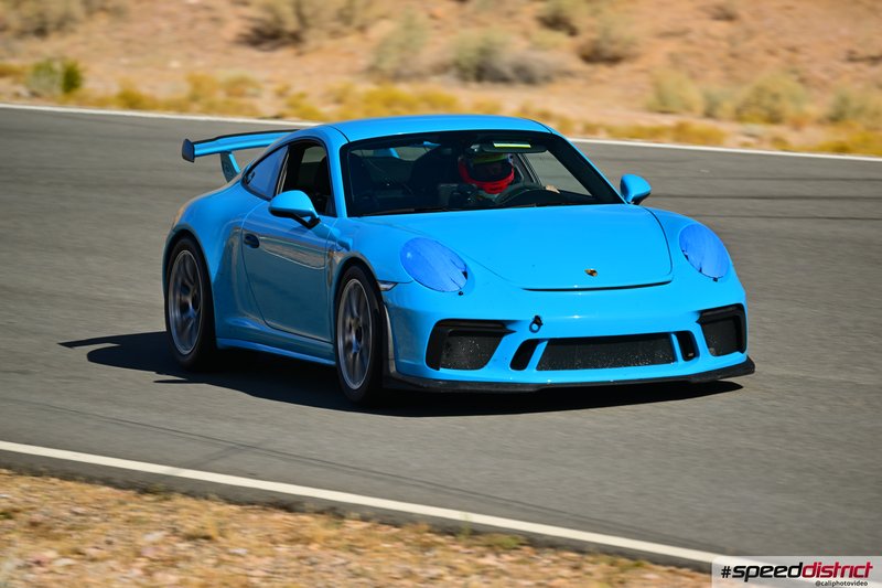 Porsche 911 GT3 RS blue