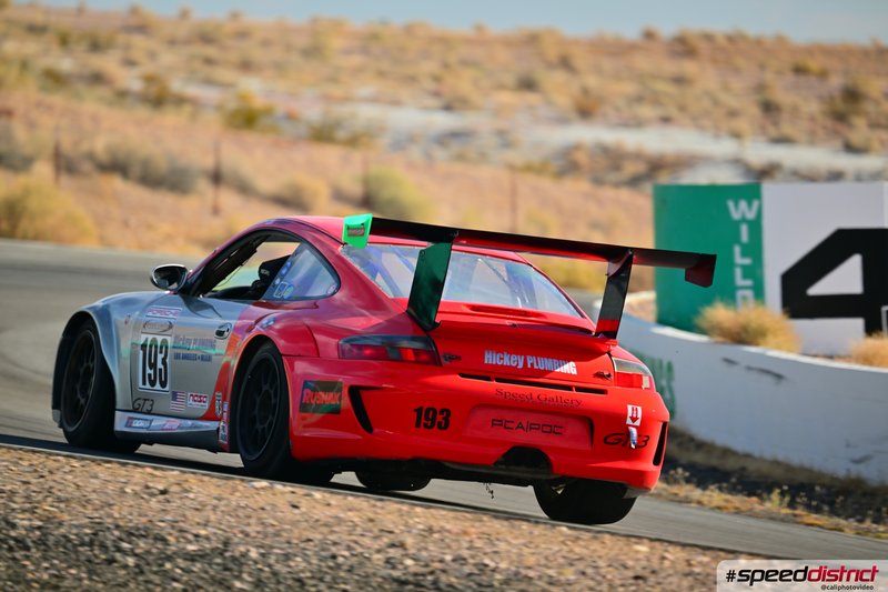 Porsche 911 GT3 Cup red