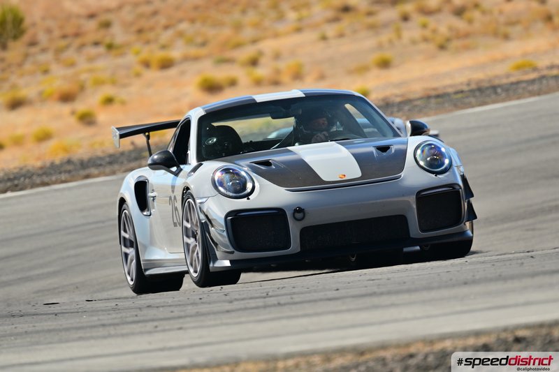 Porsche 911 GT2 RS