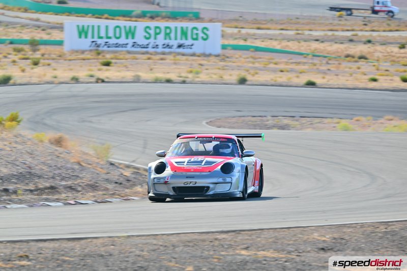 Porsche 911 GT3 Cup white