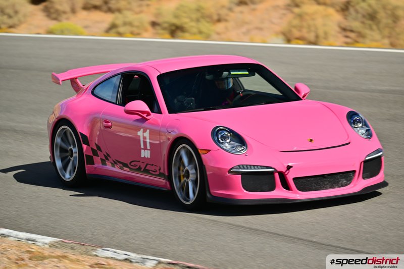 Porsche 911 GT3 RS pink