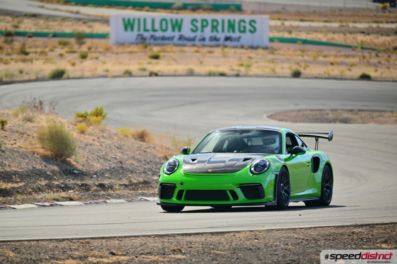 Porsche 911 GT3 RS green