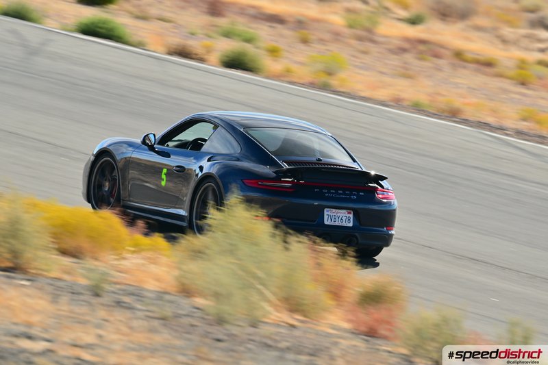 Porsche 911 GTS