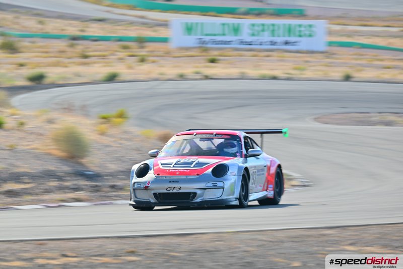 Porsche 911 GT3 Cup white