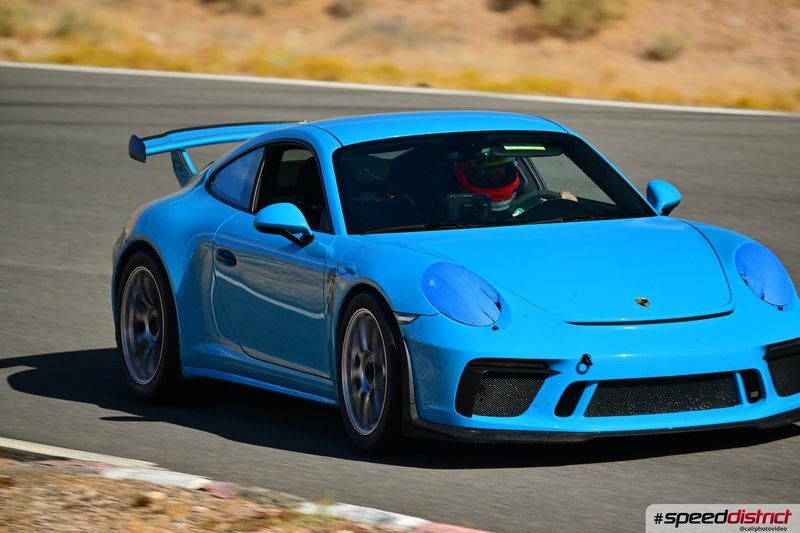 Porsche 911 GT3 RS blue