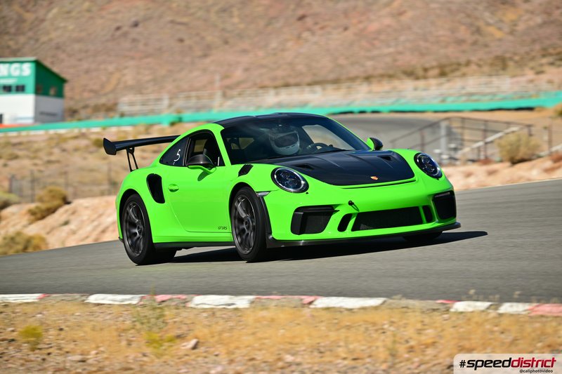 Porsche 911 GT3 RS green