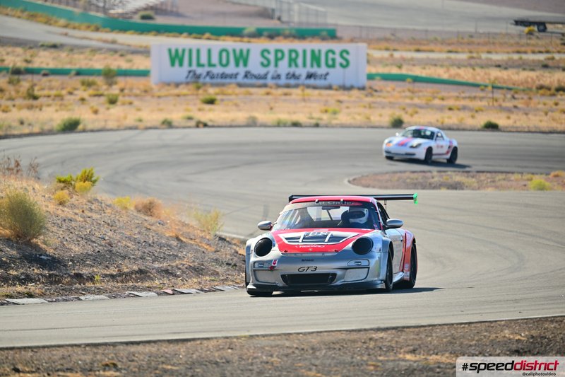 Porsche 911 GT3 Cup white