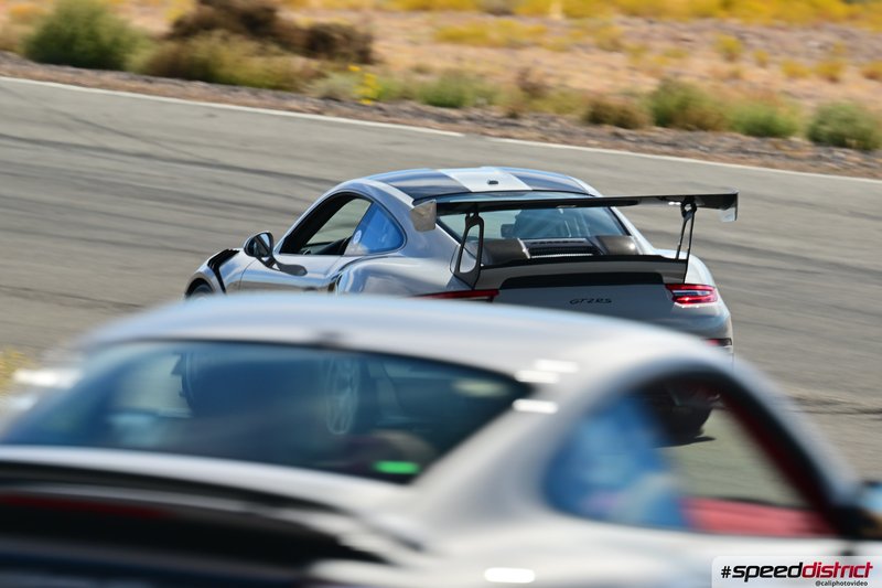 Porsche 911 GT3 RS white