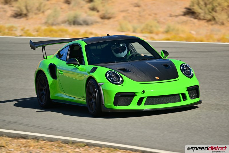 Porsche 911 GT3 RS green