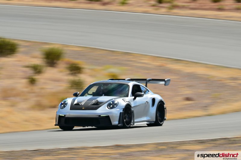 Porsche 911 GT3 RS white