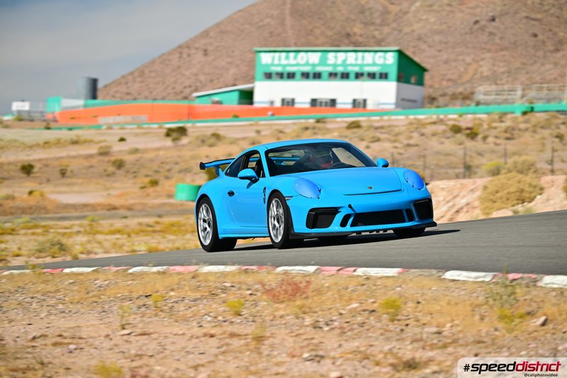 Porsche 911 GT3 RS blue