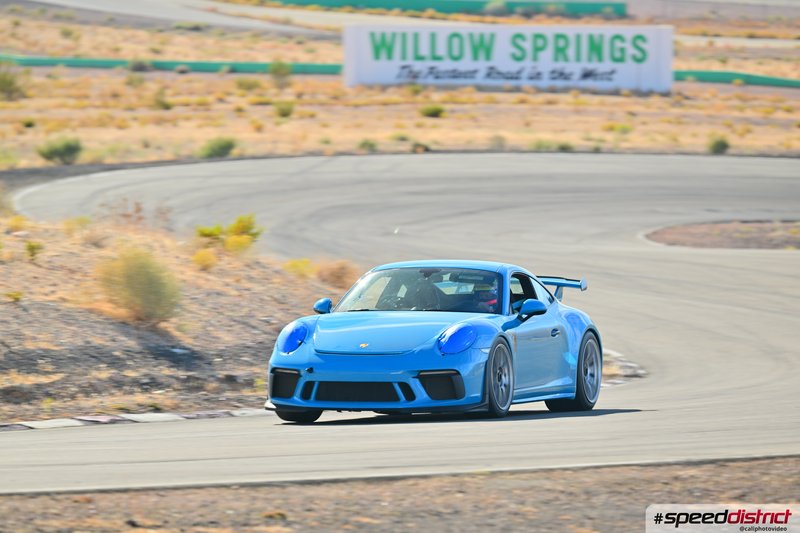 Porsche 911 GT3 RS blue