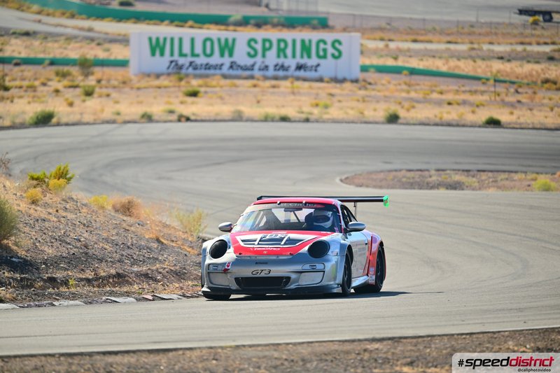 Porsche 911 GT3 Cup white