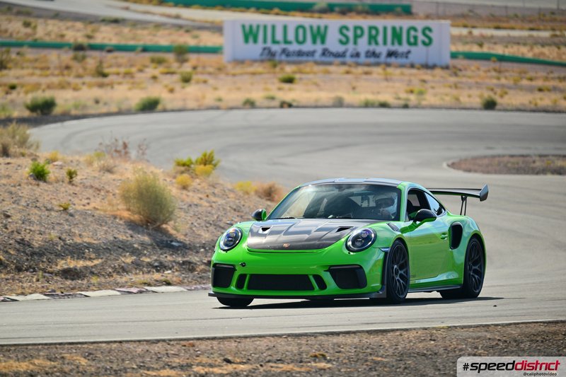 Porsche 911 GT3 RS green
