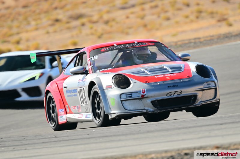 Porsche 911 GT3 Cup white