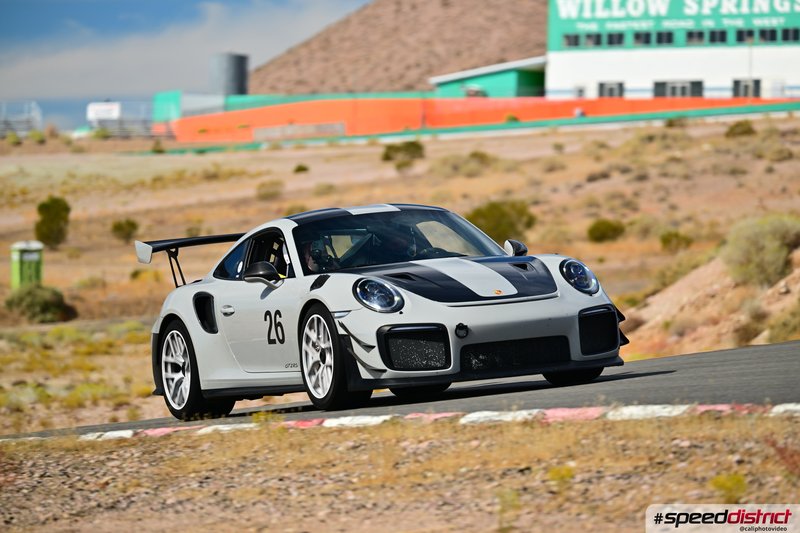 Porsche 911 GT2 RS